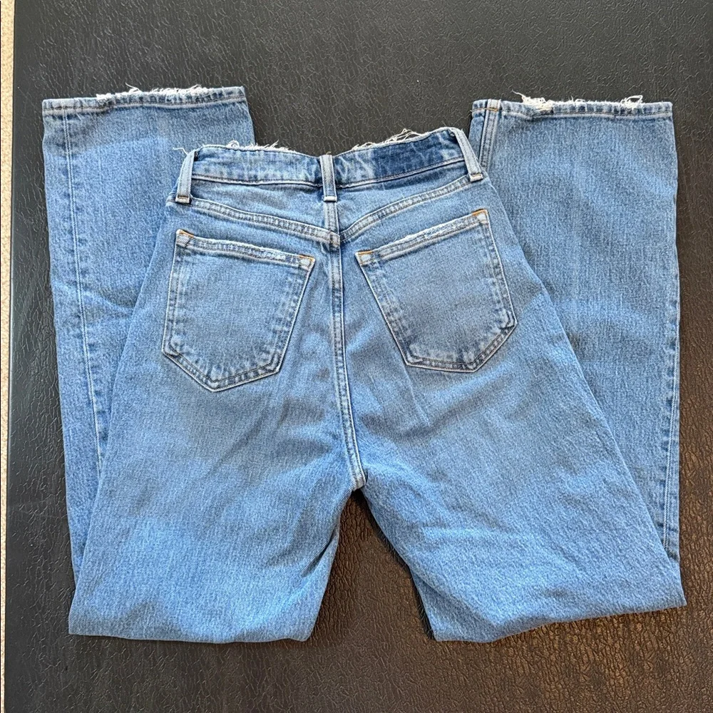 Abercrombie & Fitch The 90s Relaxed Jean High Rise Medium Rinse Size 25/0 SHORT - Picture 4 of 6